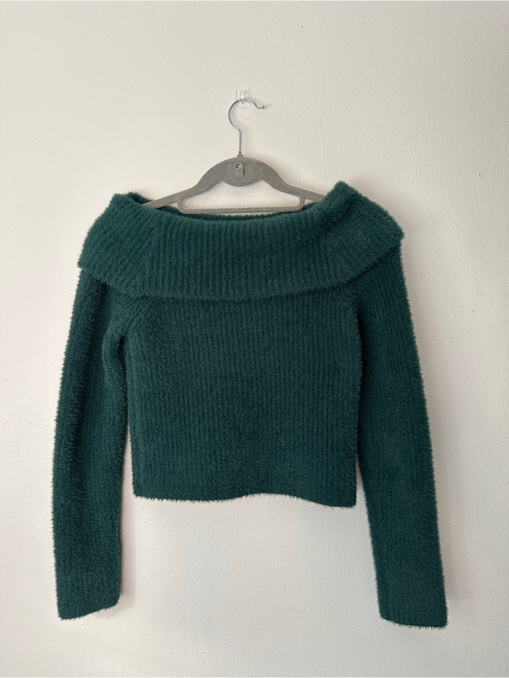 Off-Shoulder Forest Green Women's Sweater